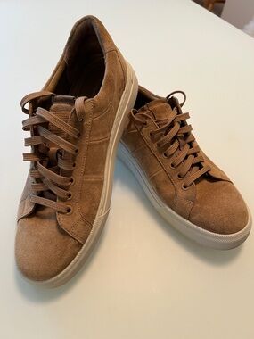 Vince Men's Monterey Brown Suede Low-Top Sneakers 10M